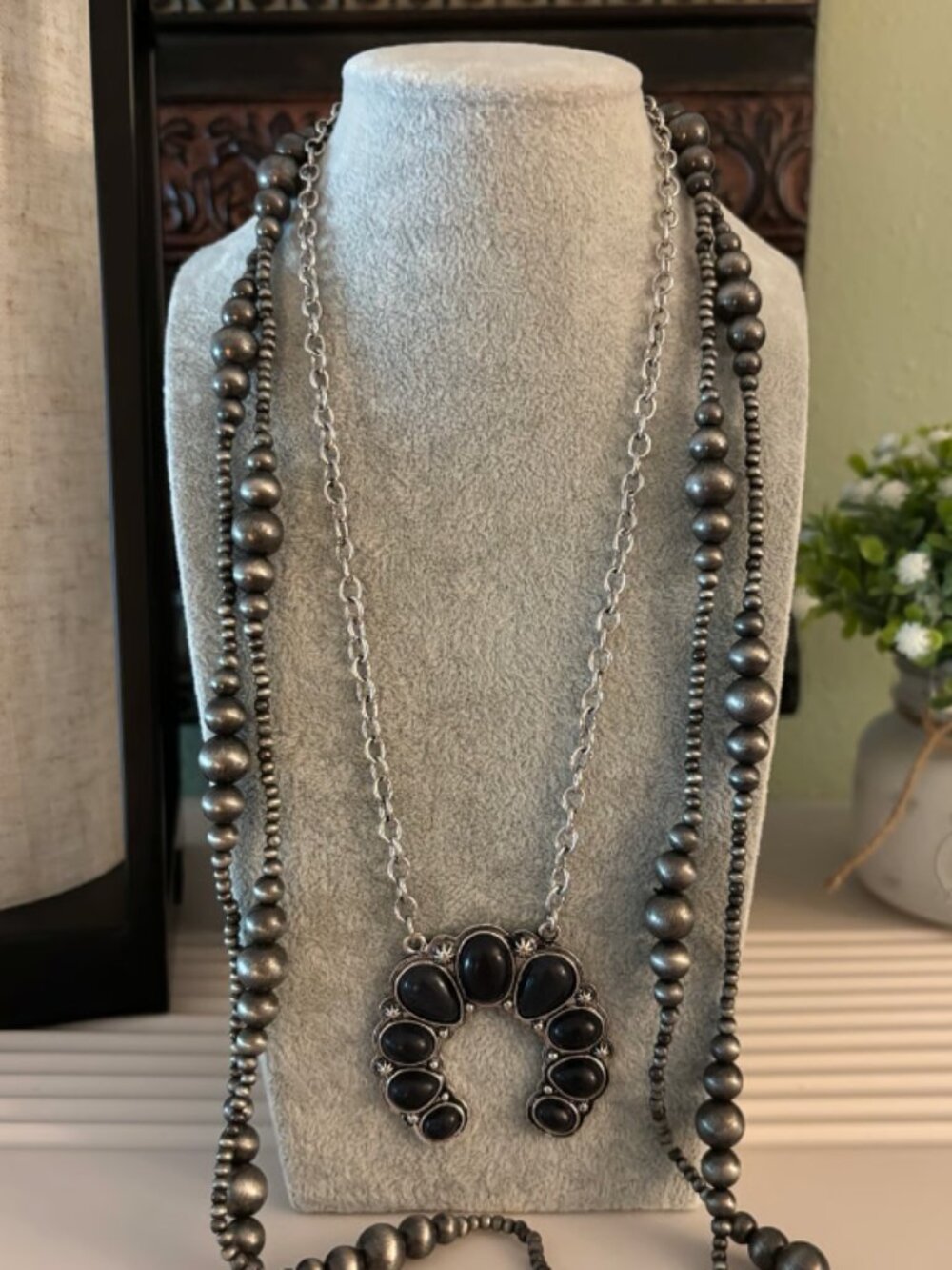 Western Two Piece Necklace Set